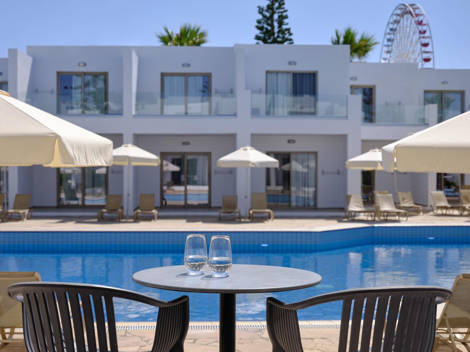 Atlantica Panthea Resort Ayia Napa Bagian luar foto