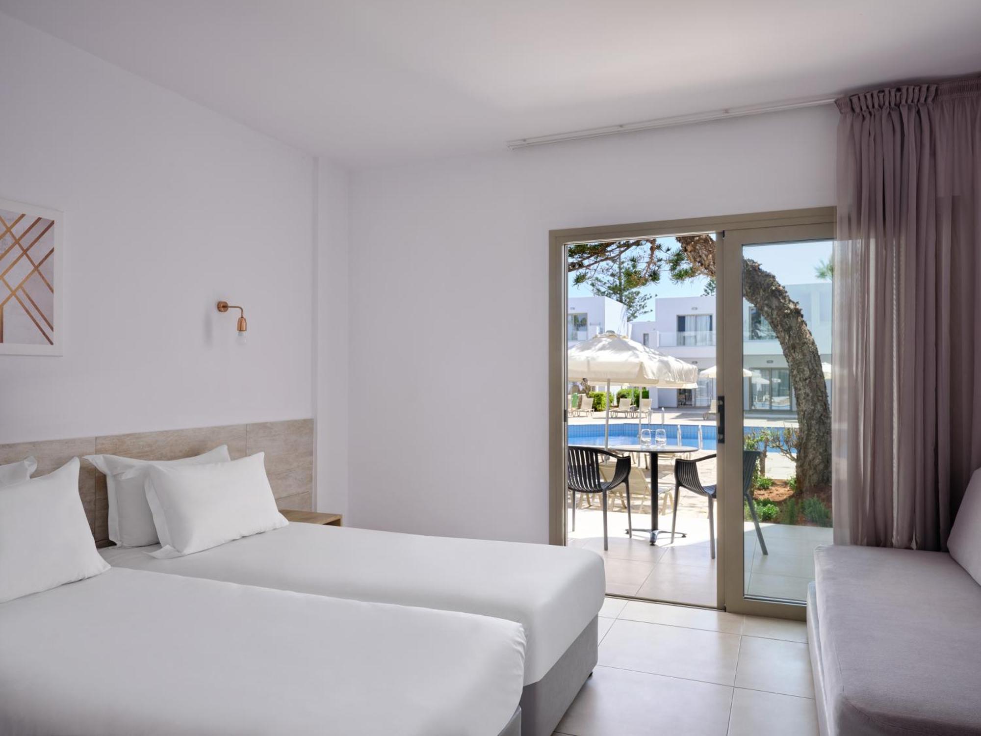 Atlantica Panthea Resort Ayia Napa Bagian luar foto
