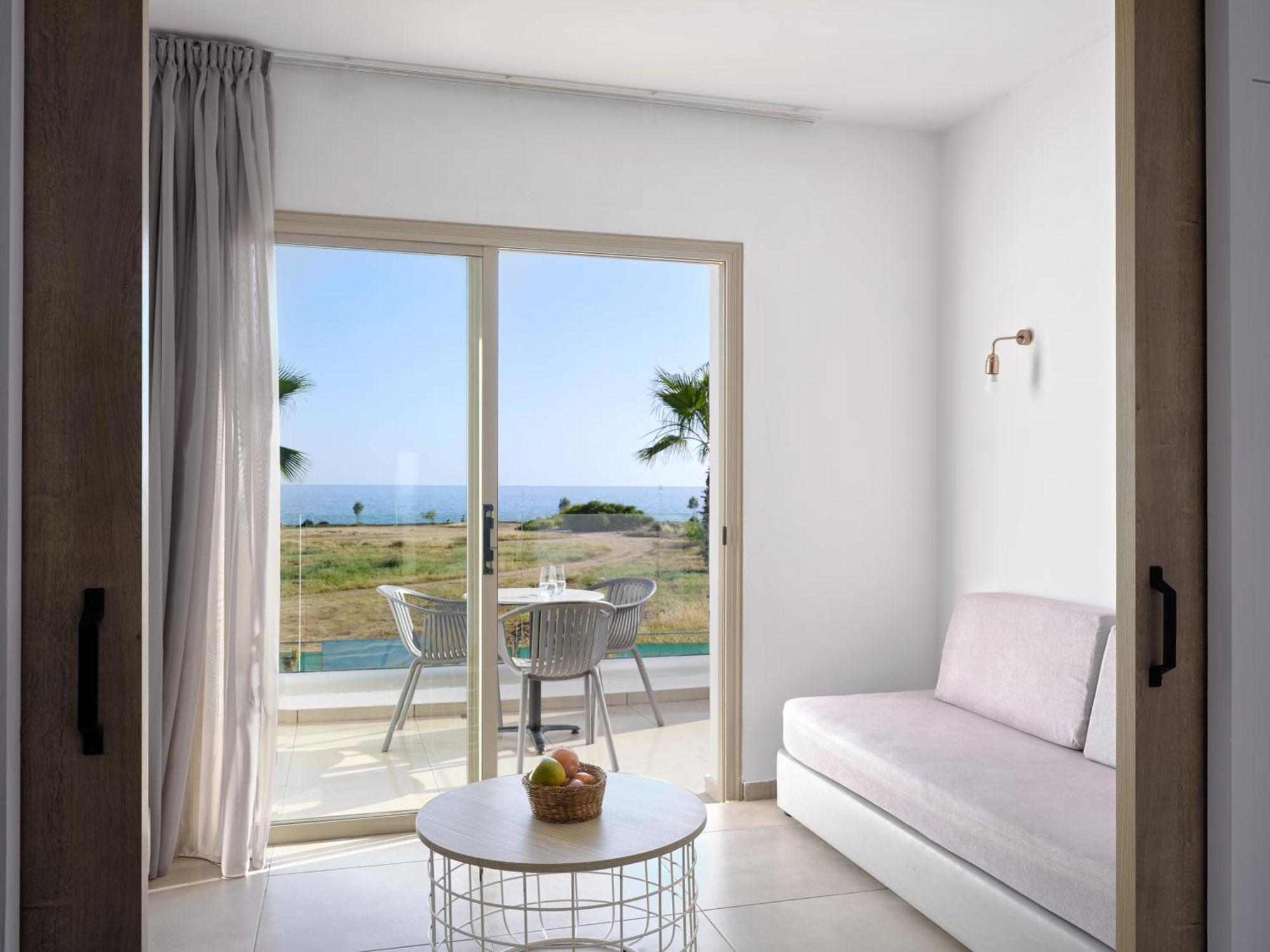 Atlantica Panthea Resort Ayia Napa Bagian luar foto