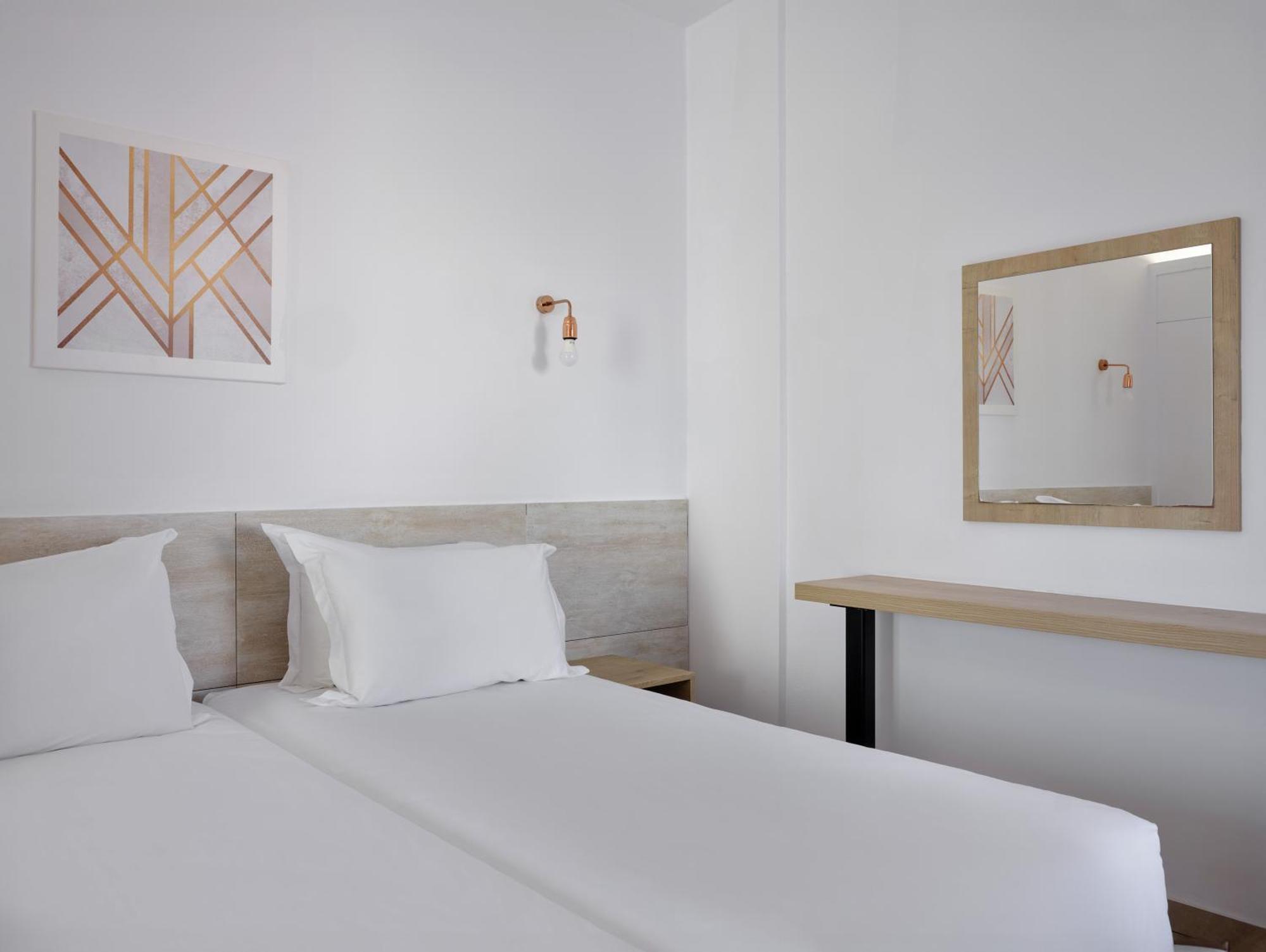 Atlantica Panthea Resort Ayia Napa Bagian luar foto