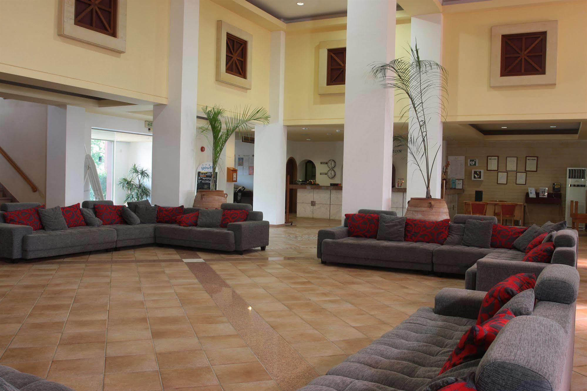 Atlantica Panthea Resort Ayia Napa Bagian luar foto