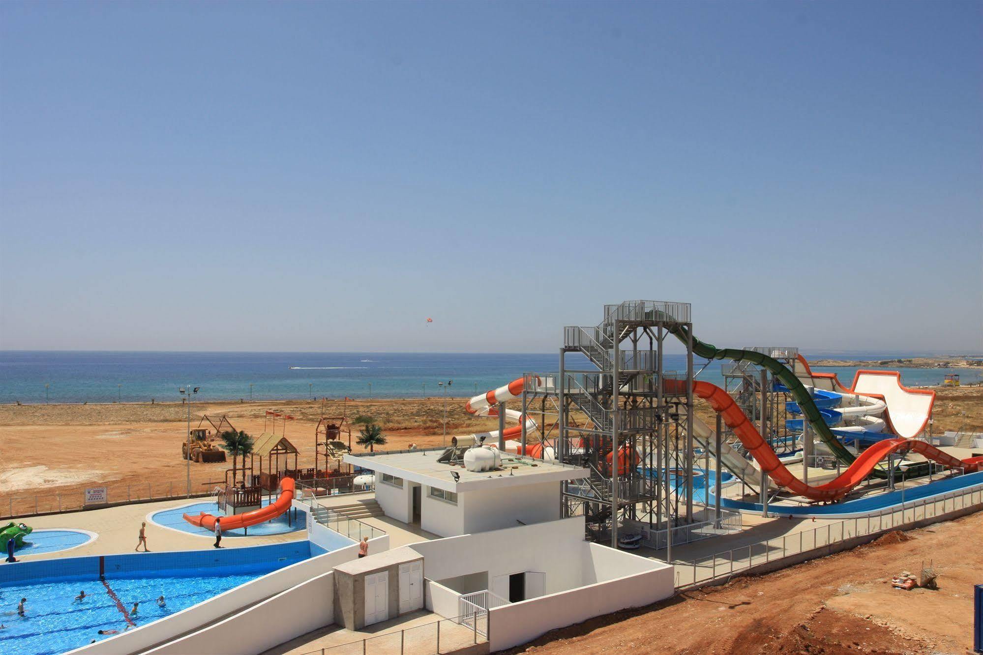 Atlantica Panthea Resort Ayia Napa Bagian luar foto